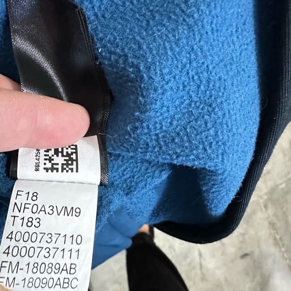 The North Face Women's Jacket 200wt Cinder Full Zip Size M - Picture 8 of 8